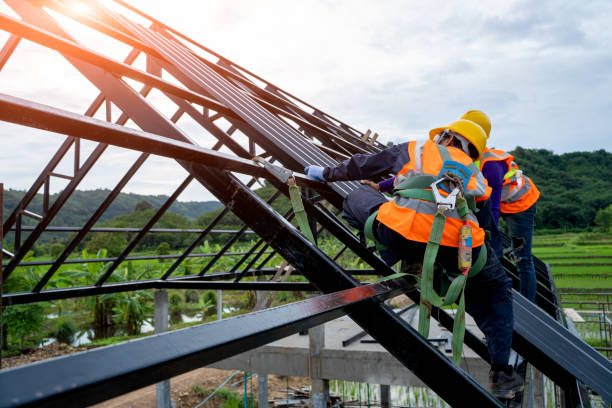 Best Roof Waterproofing Services  in Strathmore, CA